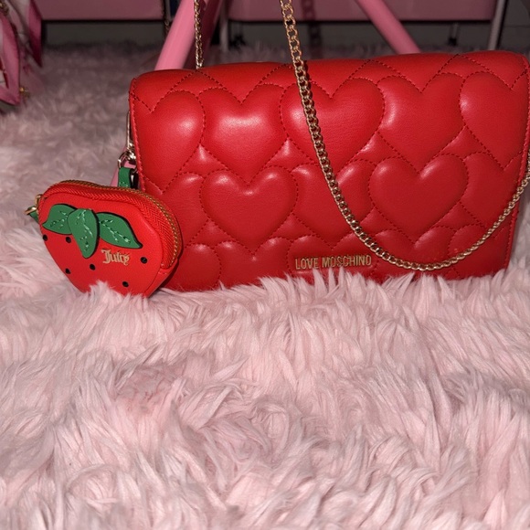 Love Moschino Red Heart Pattern Crossbody - Picture 3 of 6